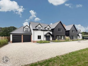 Turnpike Close, Ardleigh