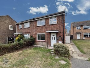 Walnut Tree Way, Tiptree, Colchester