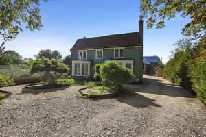Coggeshall Road, Marks Tey, Colchester